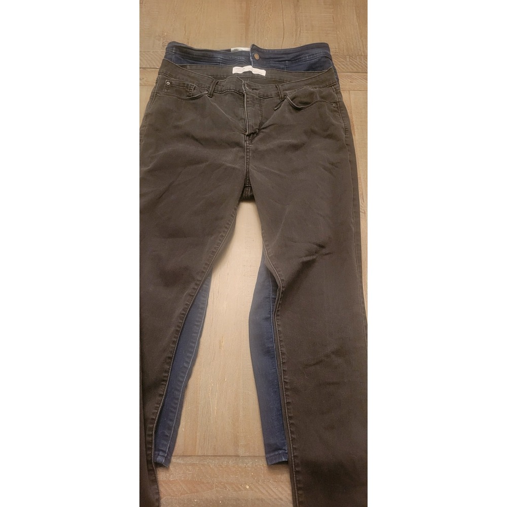 Lot Of 2 Women's Jeans Levi's Signature Black Blue 34w 27.5 Inseam